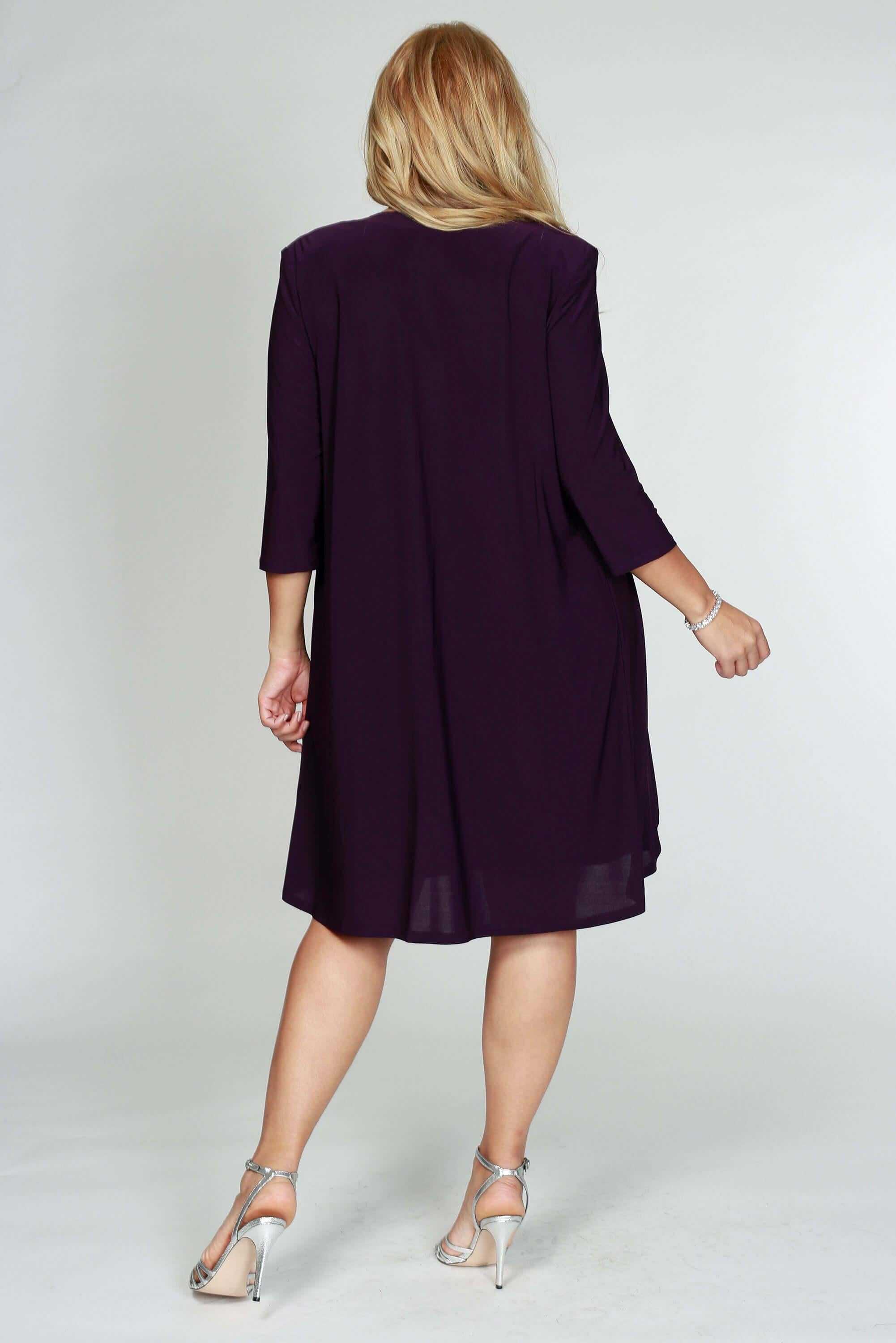 R&M Richards, R&M Richards 3577 Robe de cocktail courte en dentelle Aubergine