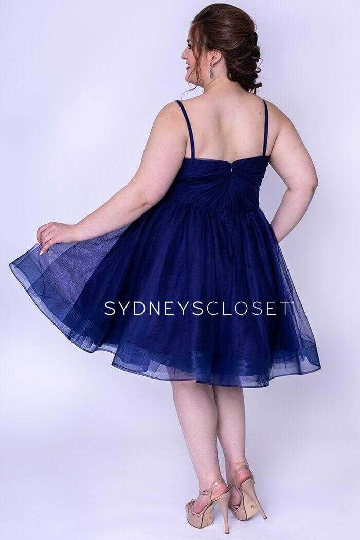 Le placard de Sydney, Robe de bal courte grande taille Sydneys Closet