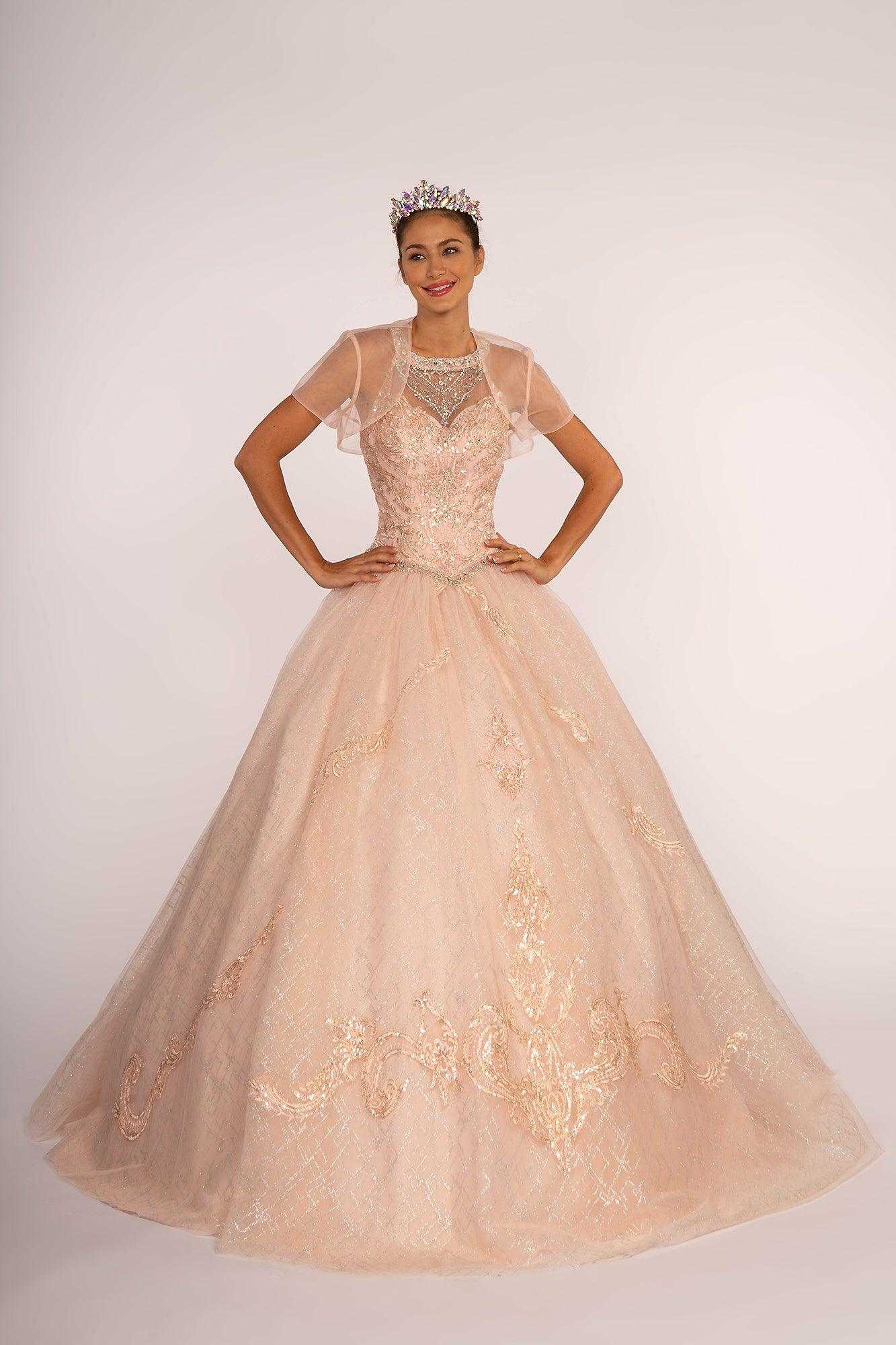 Elizabeth K., Robe de bal longue Quinceanera Sweet 16