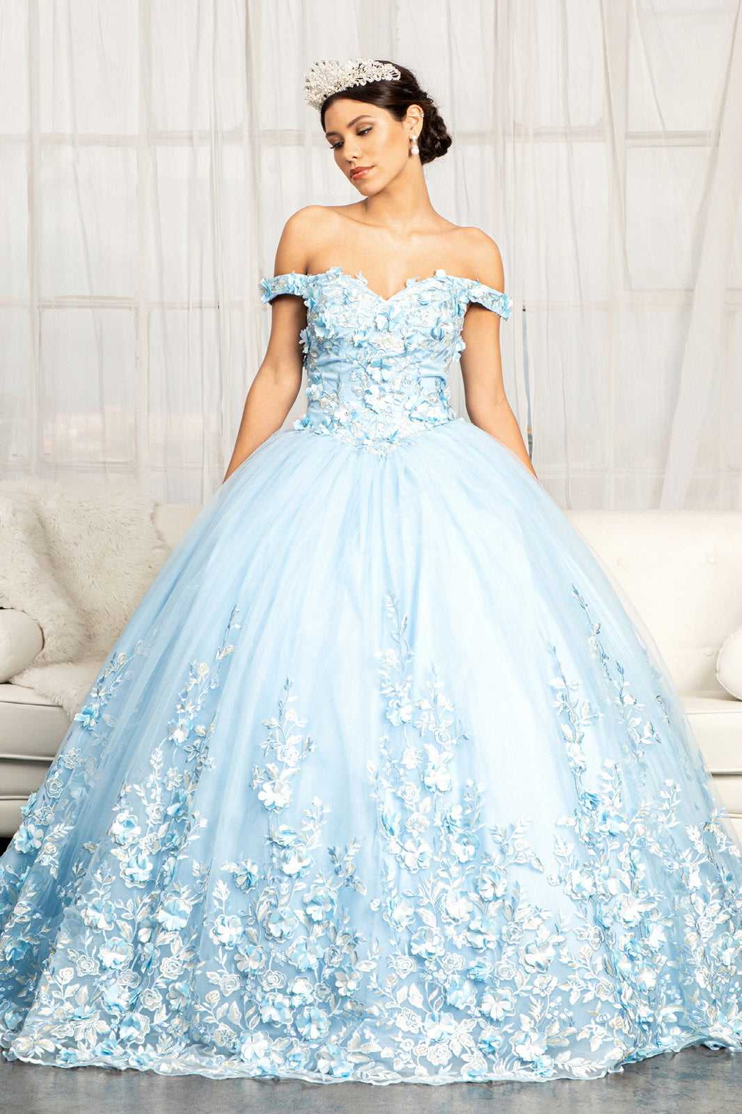 Elizabeth K., Robe longue Quinceanera à épaules dénudées