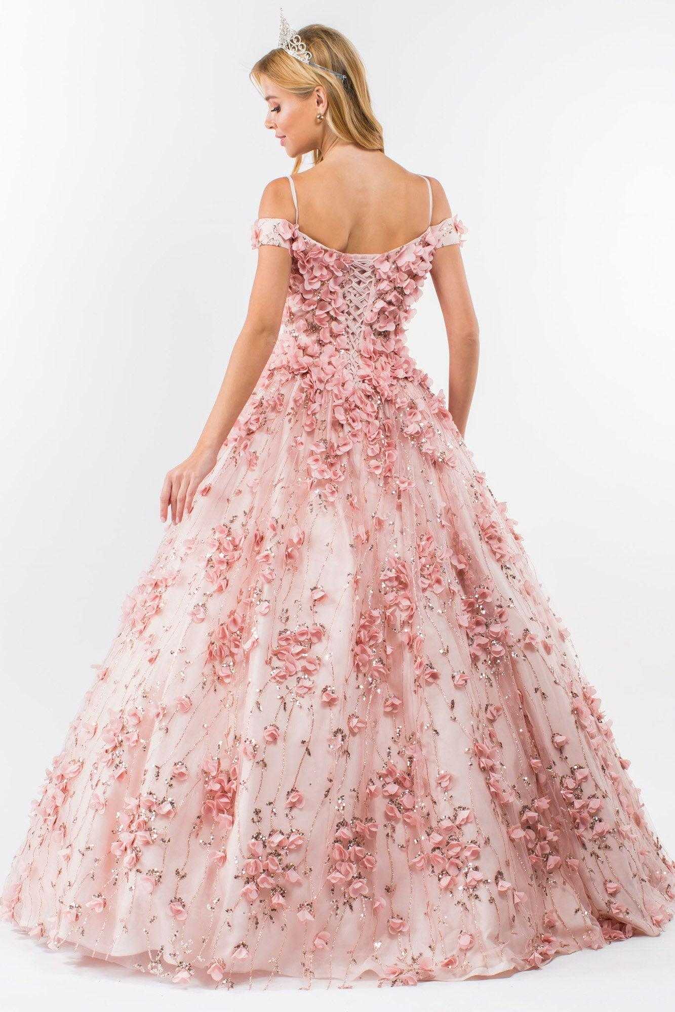 Elizabeth K., Robe longue fleurie à épaules dénudées Quinceanera