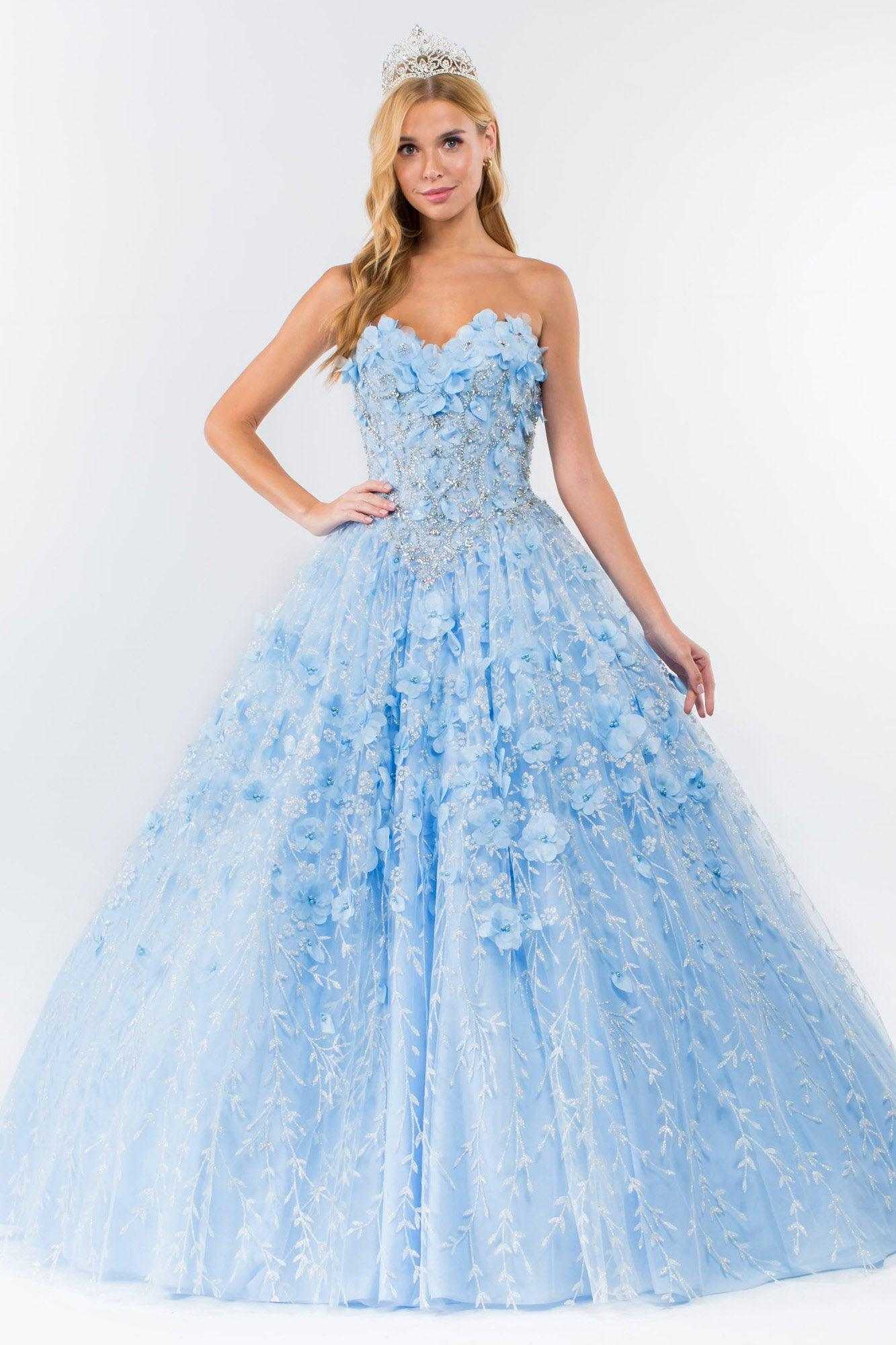 Elizabeth K., Robe sans bretelles avec cape en maille Quinceanera