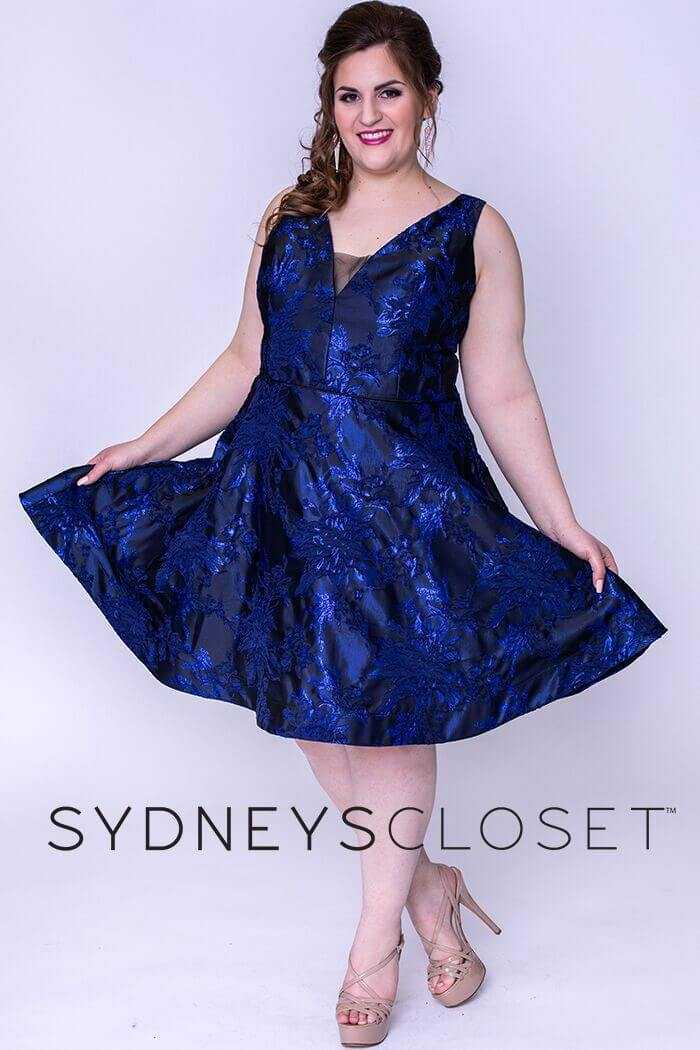 Le placard de Sydney, Sydneys Closet - Robe de bal courte en solde